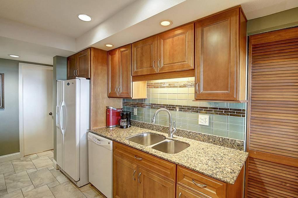Sunrises And Ocean Views In This 2 Bedroom 2 Bath Port Aransas Ngoại thất bức ảnh